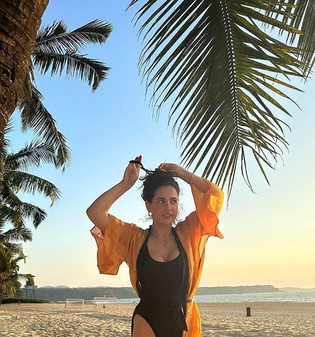 Staggering Poses Of Aisha Sharma